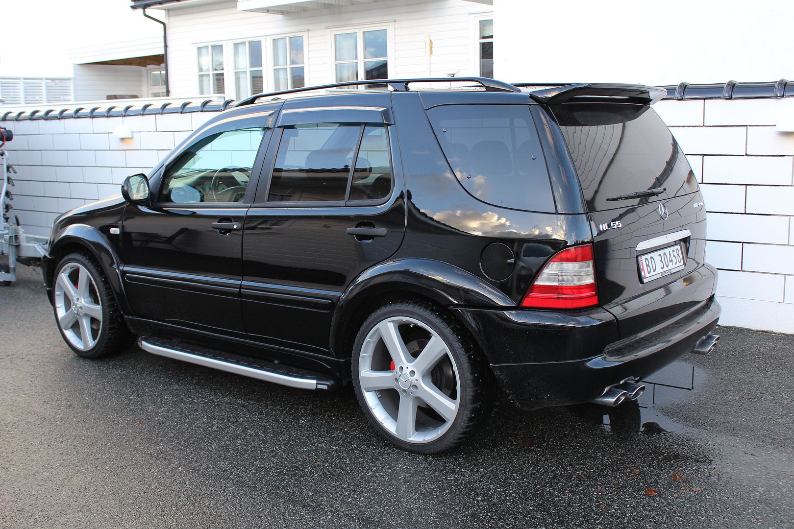 CHARLIE'S W163, 2000 Mercedes Benz ML 55 AMG